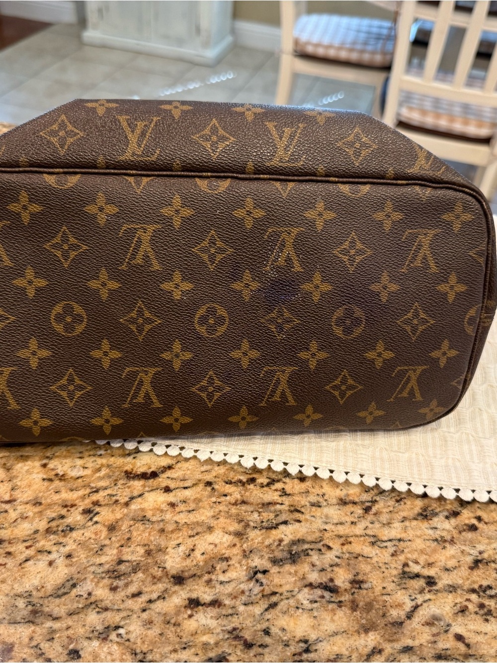 Louis Vuitton Monogram Canvas Tote in Brown and Tan Leather Trim - Picture 3 of 7